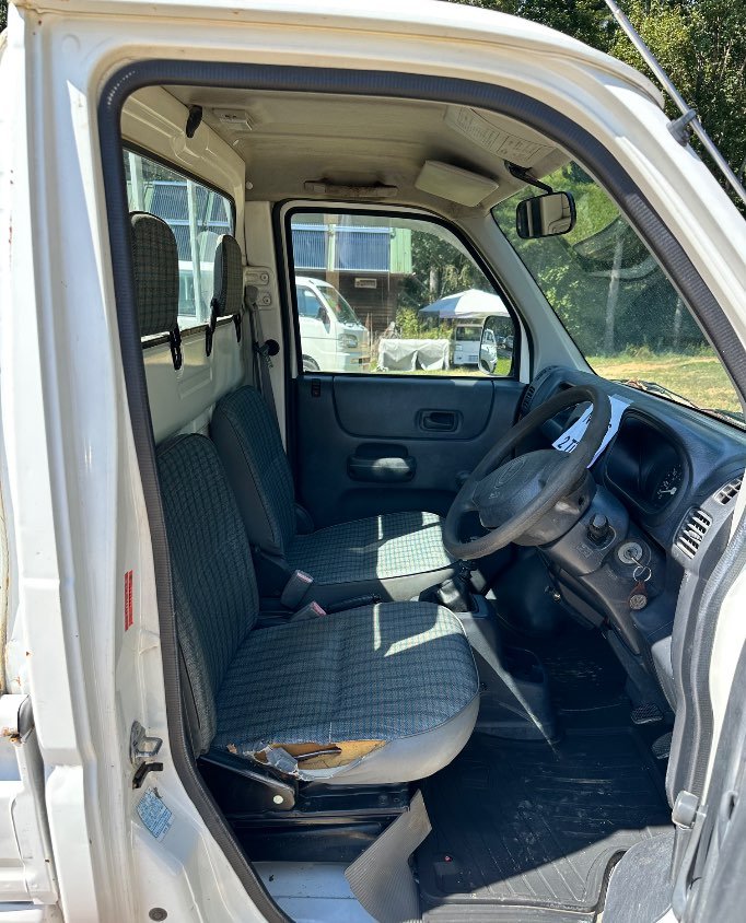 2001 Honda Attack 4WD Manual Mini Truck — photo 12