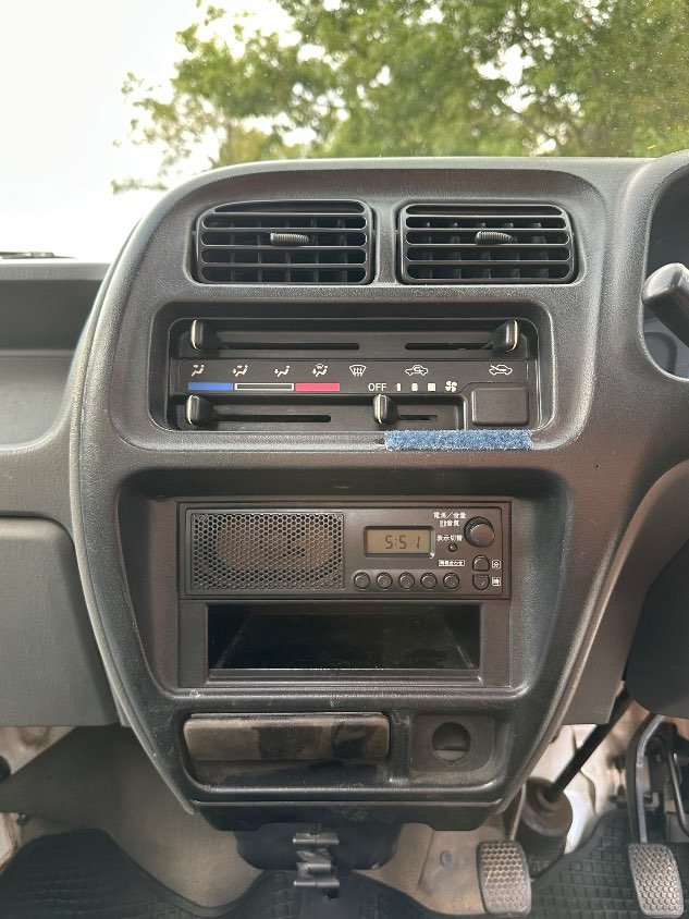 2001 Suzuki Carry 4WD Manual Mini Truck — photo 20